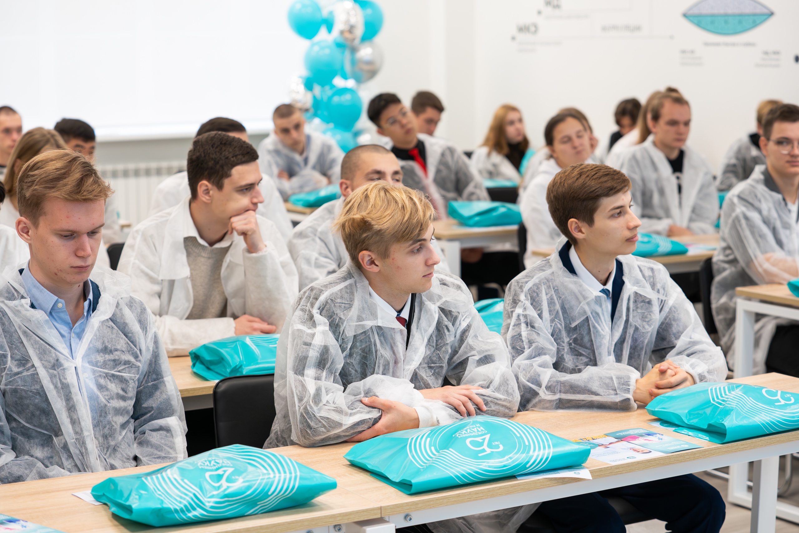 DSC00989-Enhanced-NR.jpg DSC00989-Enhanced-NR.jpg